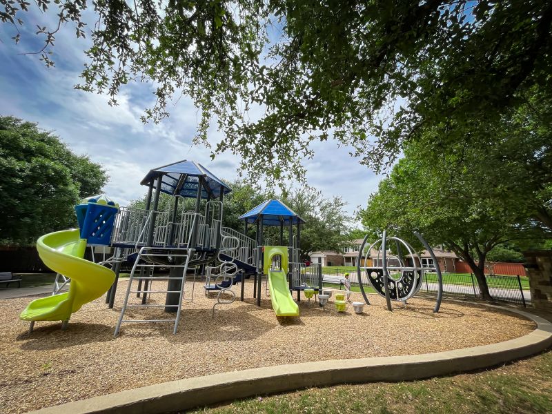 Play Area Mulch Installation