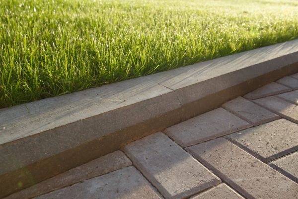 Lawn Edging Replacement in Draper