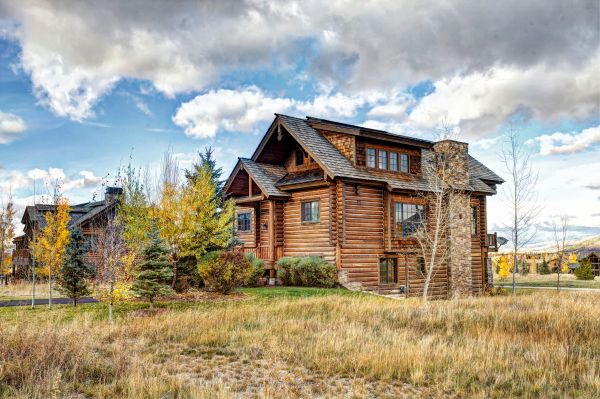 Cabin Landscaping in Draper
